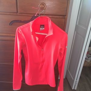 Nike Pro pullover